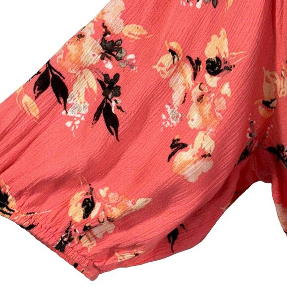 Torrid SZ 1 (1X-Large) Babydoll Top Floral Stretch Gauzy Boat Neck Keyhole Pink - Picture 2 of 9